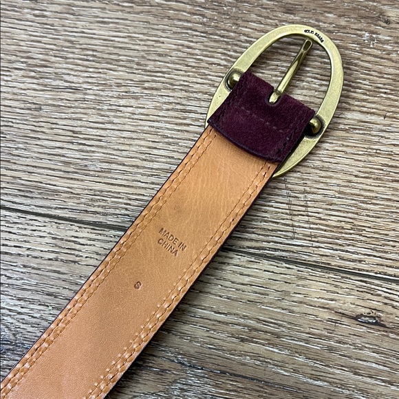 Lauren Ralph Lauren Eggplant Colored Suede Belt w/Brass Buckle Size S - Picture 7 of 10
